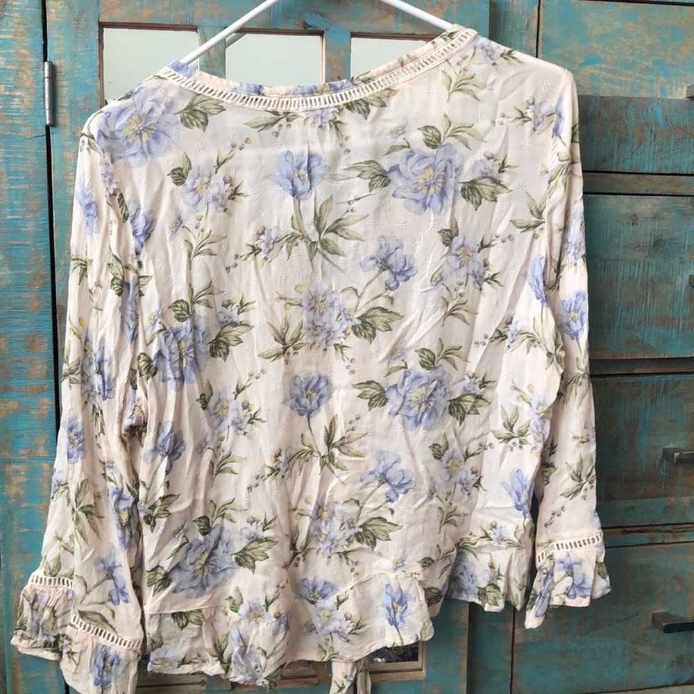 American Eagle Top - image 3